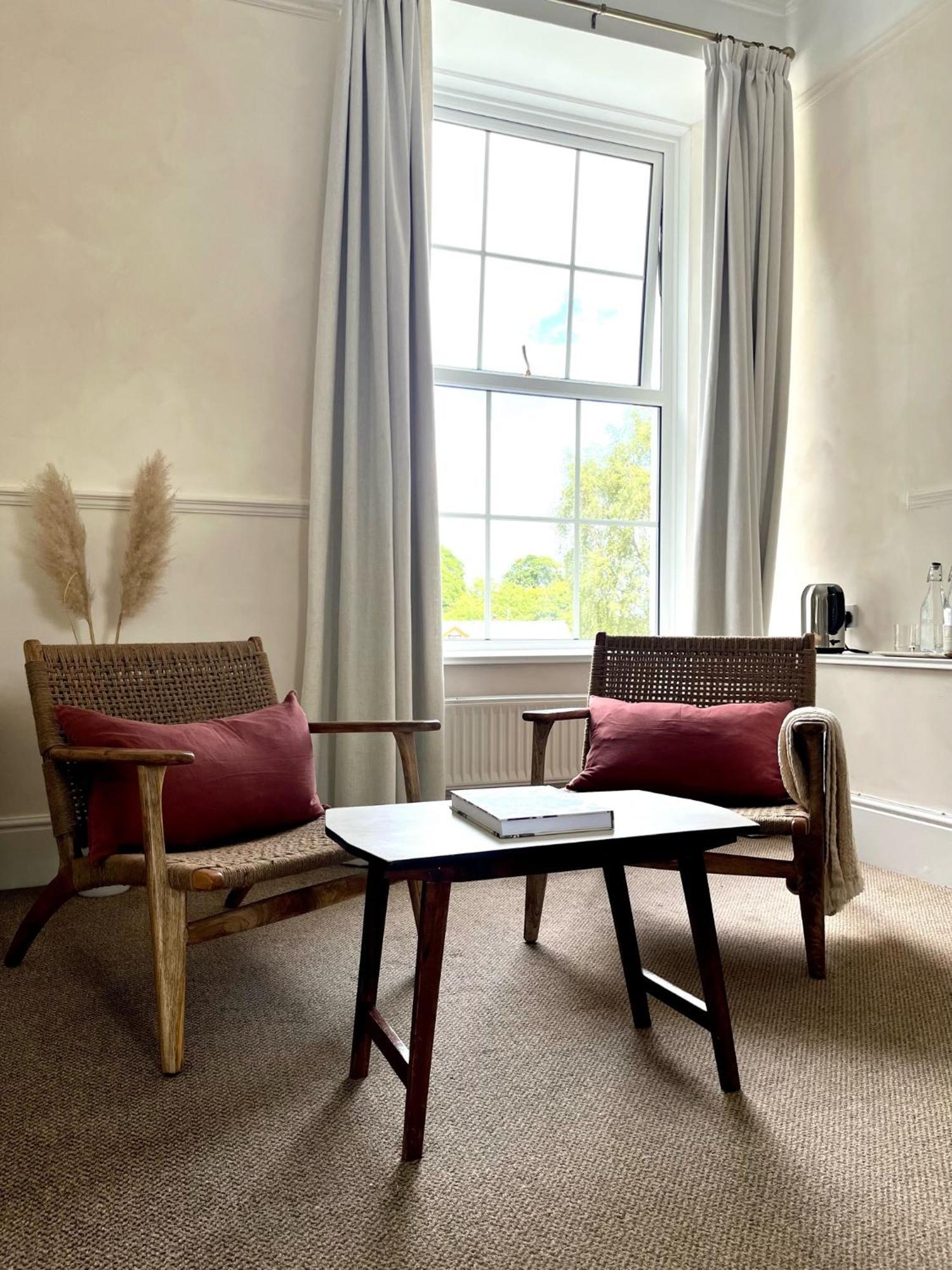 Bed & Breakfast Coed Mawr Hall Rowen
